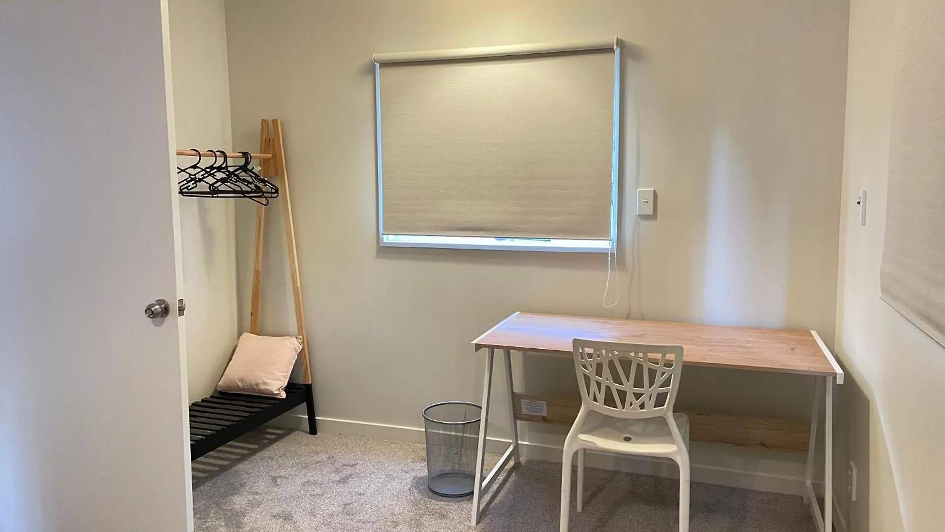 University 3Bdrm House W/ Carpark Christchurch Vakantiehuis